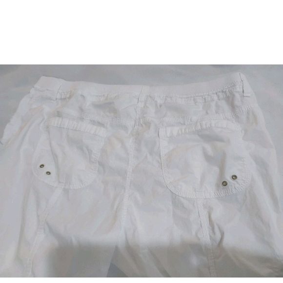 Chico's White Cropped Pants - Picture 9 of 12